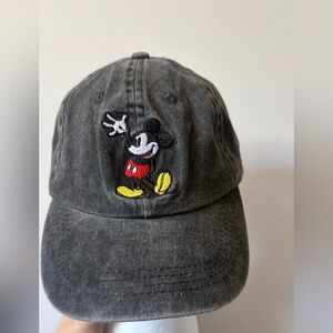 Mickey disney SnapBack women’s